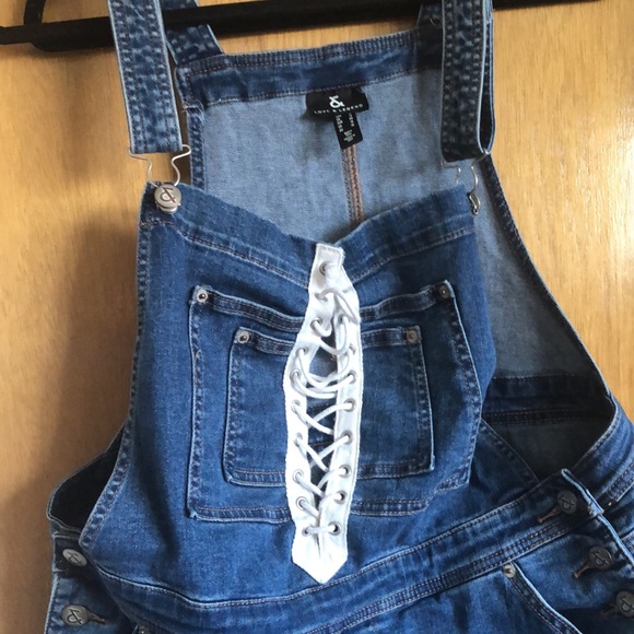 Overall Shorts Blue Jeans - Picture 3 of 4